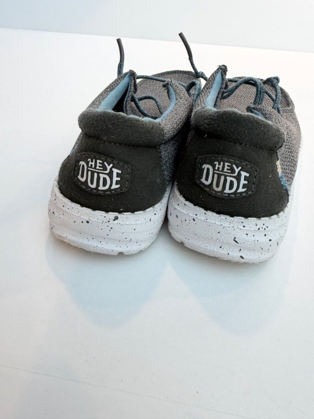 Hey Dude Youth Wally Sox Size YT2 Blue Gray Sharkskin Stetch Laces Slip On Shoe - Picture 5 of 9